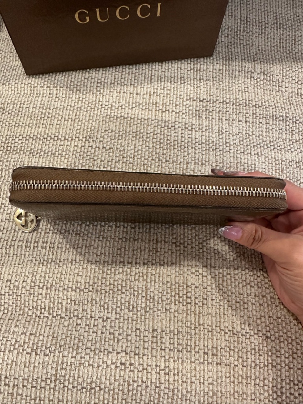Gucci Microguccissima Patent Leather Zip Around Wallet In Bronze - Picture 6 of 11